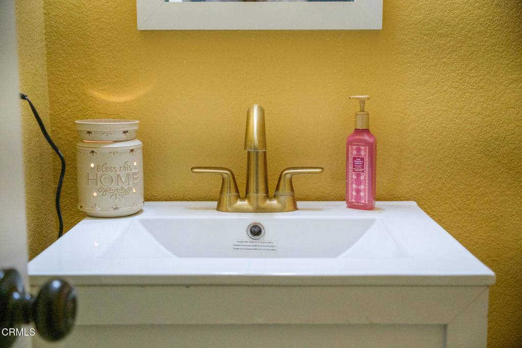 Oxnard, CA 93036,207 Hermano TRL