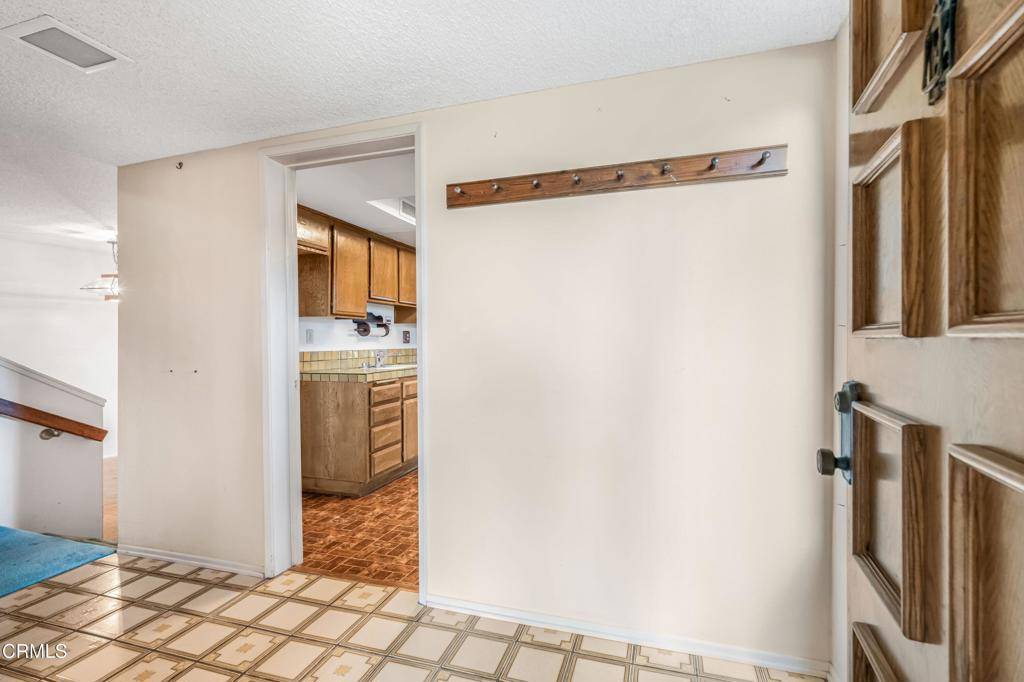 Thousand Oaks, CA 91360,3063 Marigold PL