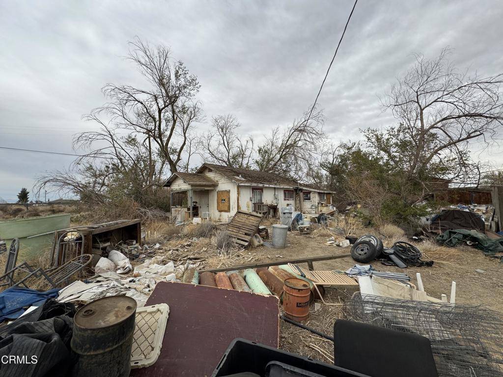 Lancaster, CA 93535,8605 E Avenue J