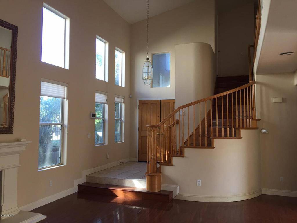 Moorpark, CA 93021,3808 Sunsetridge RD