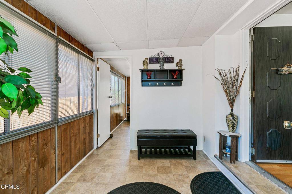 Ojai, CA 93023,1273 S Rice RD #100