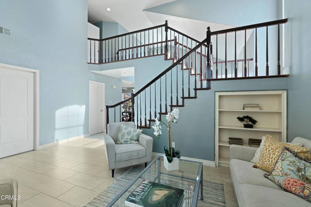 Oxnard, CA 93036,2410 Twin Oak DR