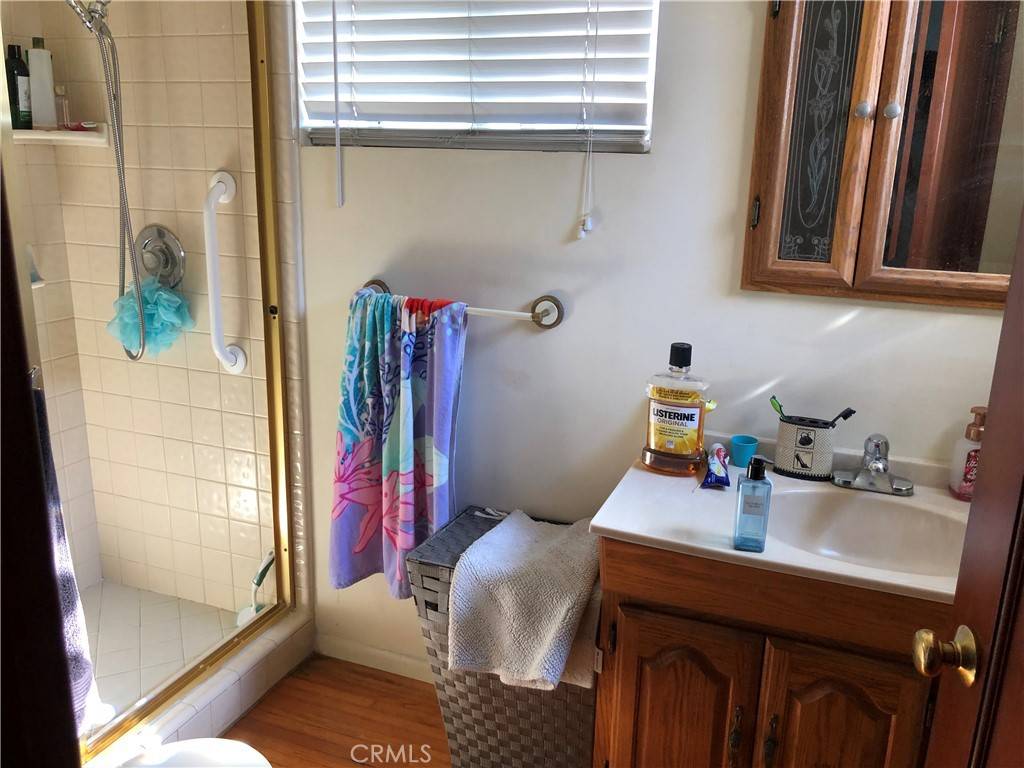 Covina, CA 91723,526 N 5th AVE