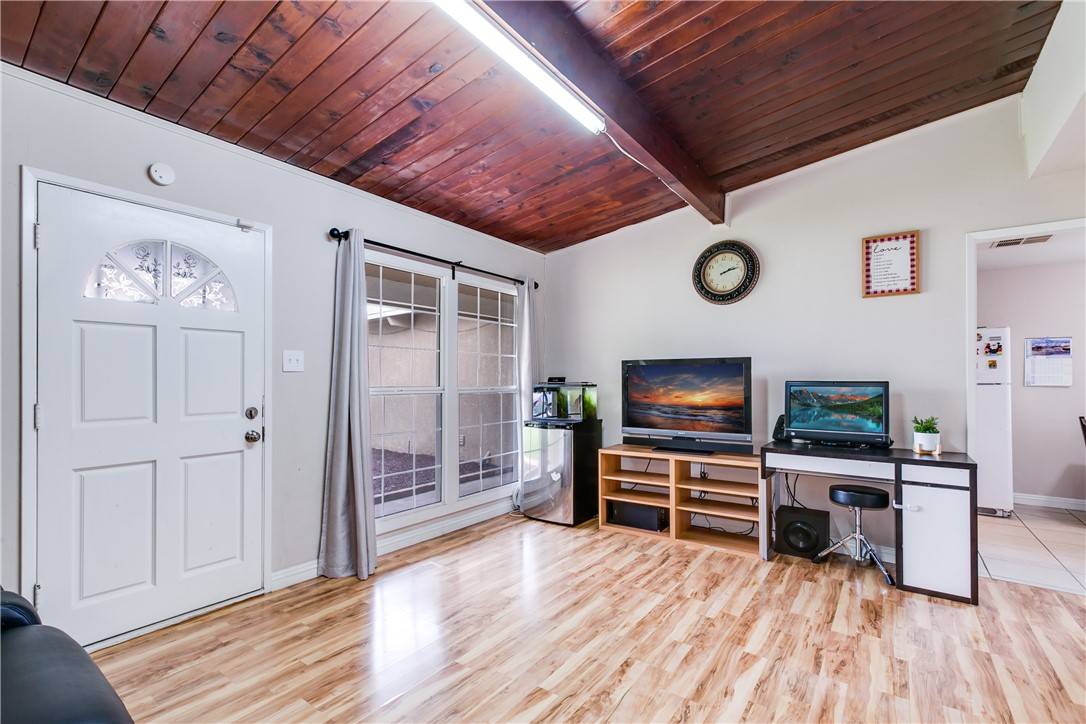 Azusa, CA 91702,18024 E Gaillard ST