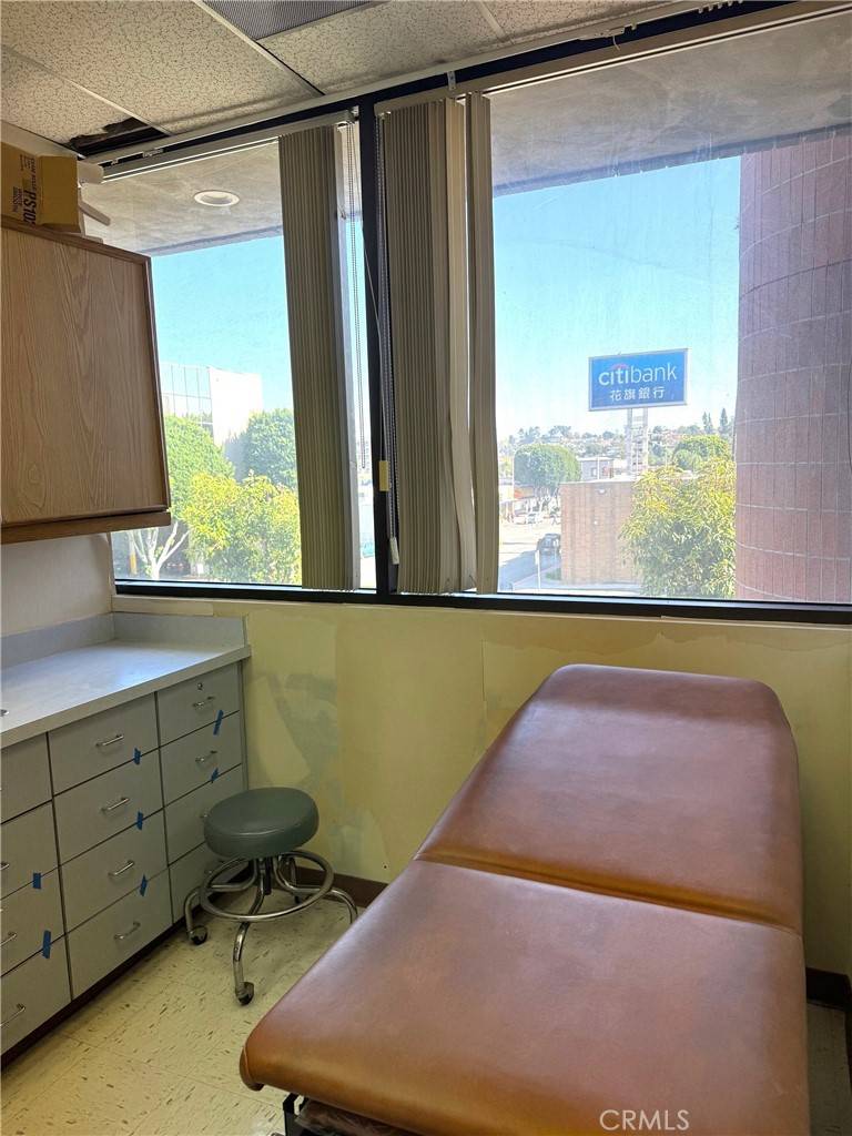 Monterey Park, CA 91754,223 N Garfield Ave #205