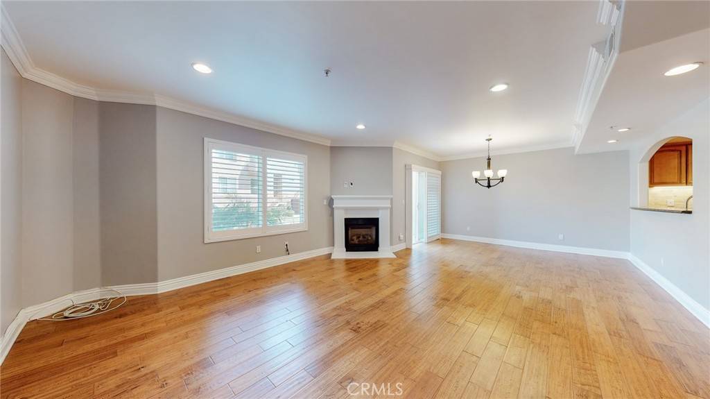 North Hollywood, CA 91602,11540 Moorpark ST #103