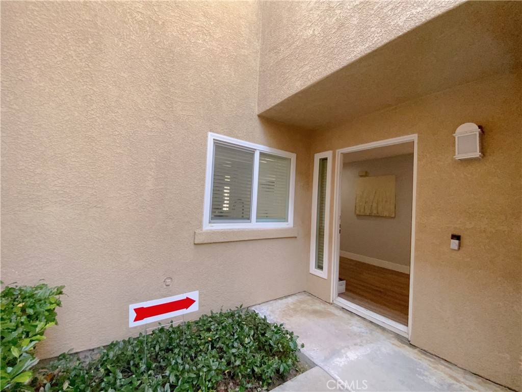 West Covina, CA 91791,1911 E Calico DR