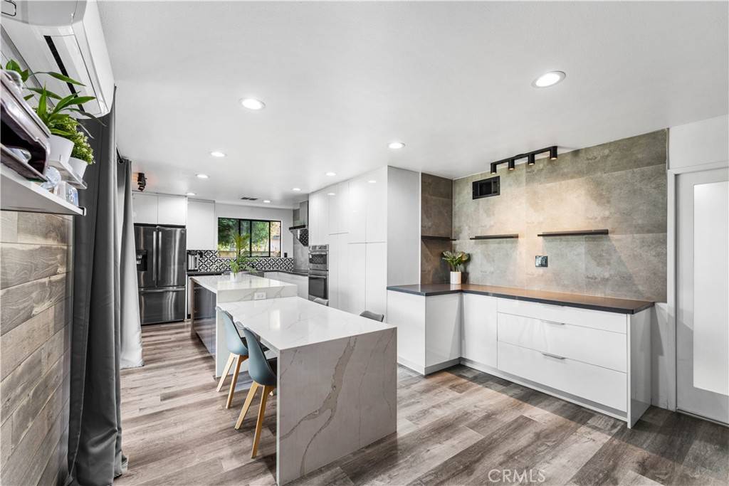 Hacienda Heights, CA 91745,2212 Montera DR