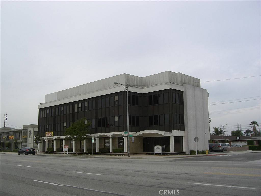 Torrance, CA 90504,18039 Crenshaw BLVD #306