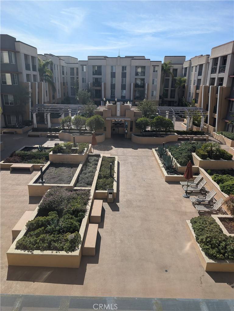 Los Angeles, CA 90031,360 W Avenue 26 #302