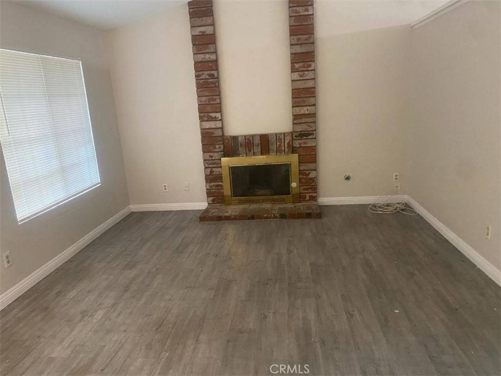 Rialto, CA 92377,1152 W Lewis ST