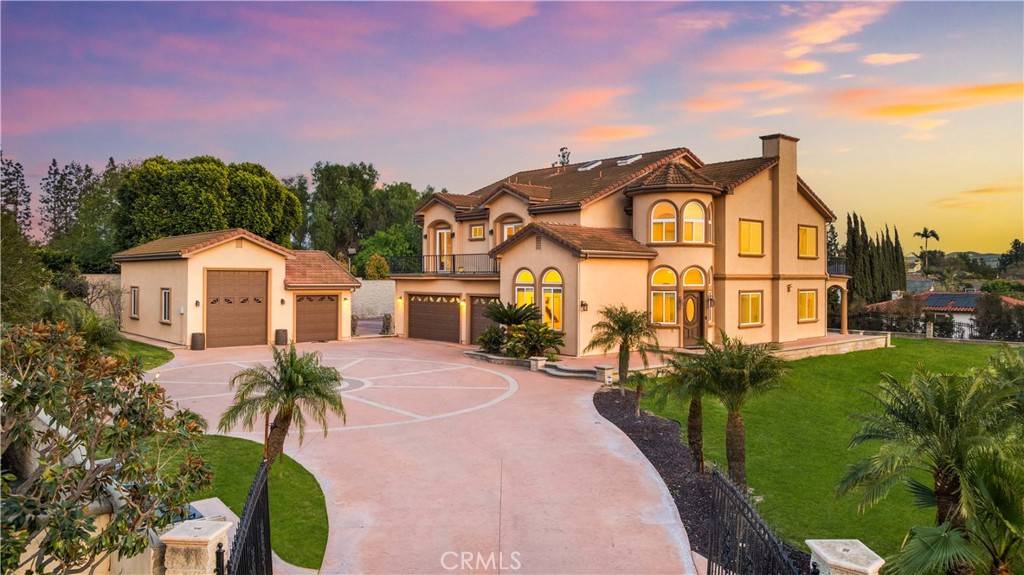 Yorba Linda, CA 92886,4642 Ohio ST