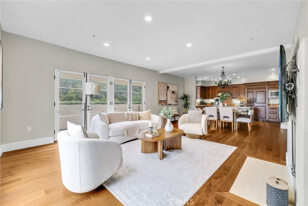 Rolling Hills Estates, CA 90274,975 Silver Spur RD