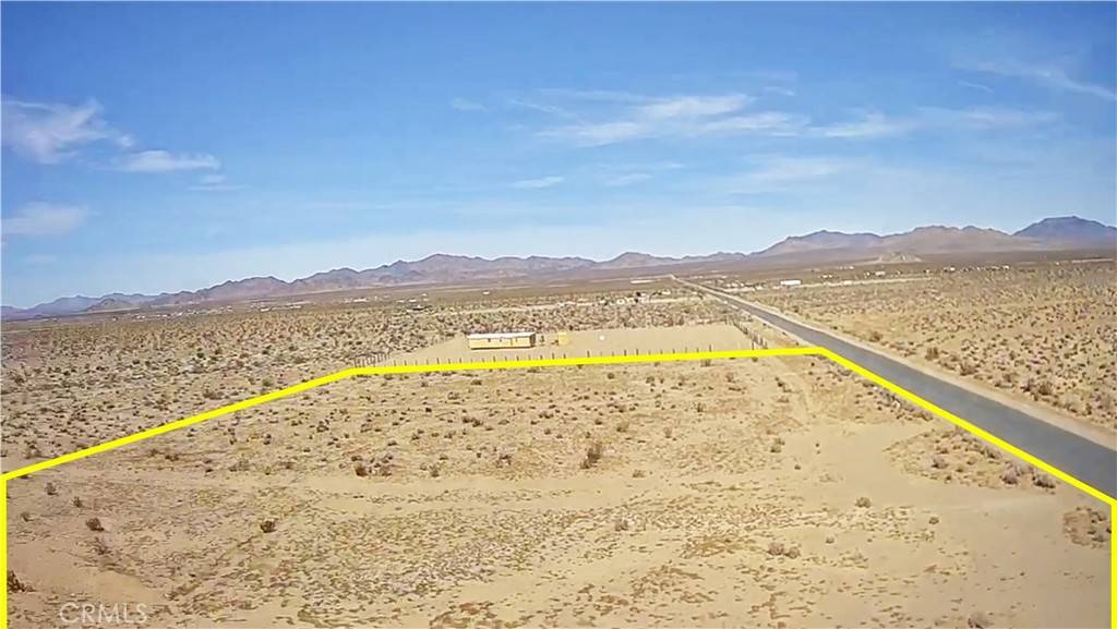 Lucerne Valley, CA 92356,4521515 Harrod RD