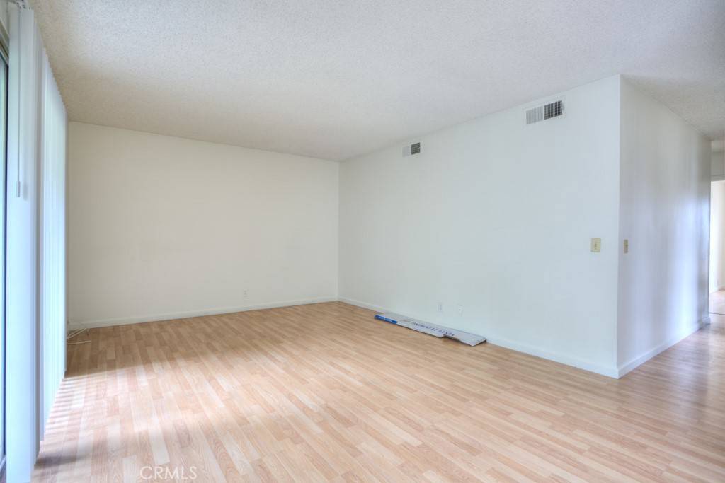 Hacienda Heights, CA 91745,17062 Colima RD #250