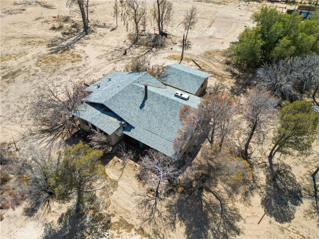 Yermo, CA 92398,45200 Camelot DR