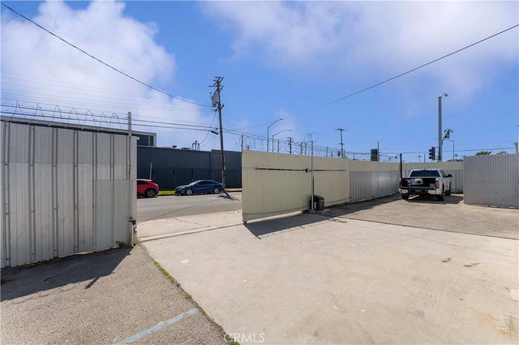 Gardena, CA 90248,15626 S Main ST