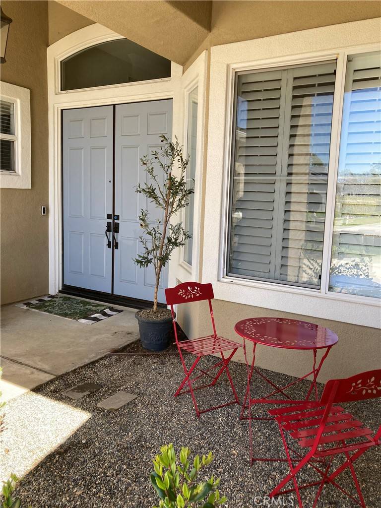 Camarillo, CA 93012,7106 Quito CT