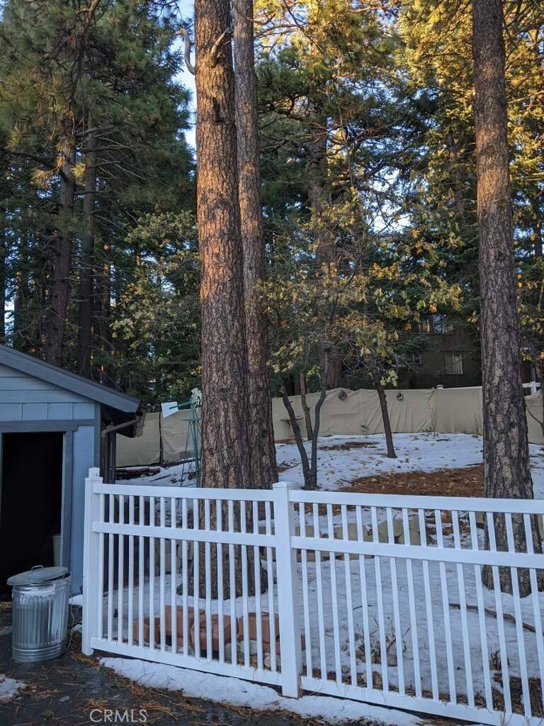 Running Springs, CA 92382,31434 Circle View DR