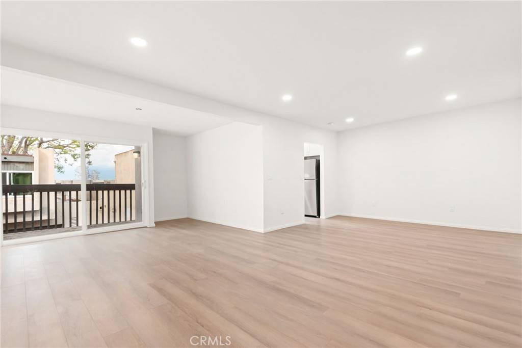 Montebello, CA 90640,336 Ridge Terrace LN