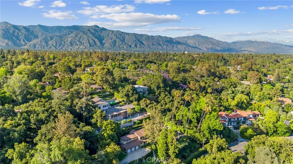 San Marino, CA 91108,1464 Virginia RD