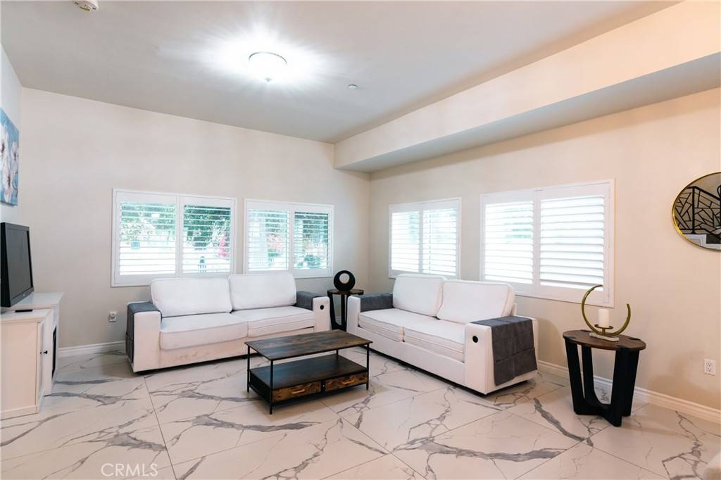Covina, CA 91723,139 E Puente ST