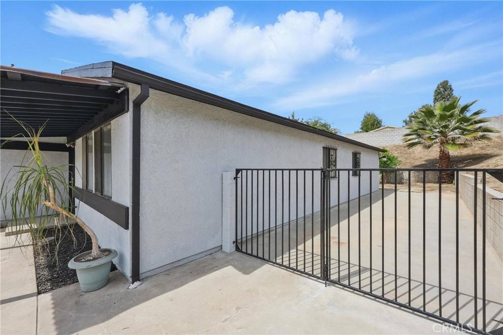 Sylmar, CA 91342,12043 Hoyt ST