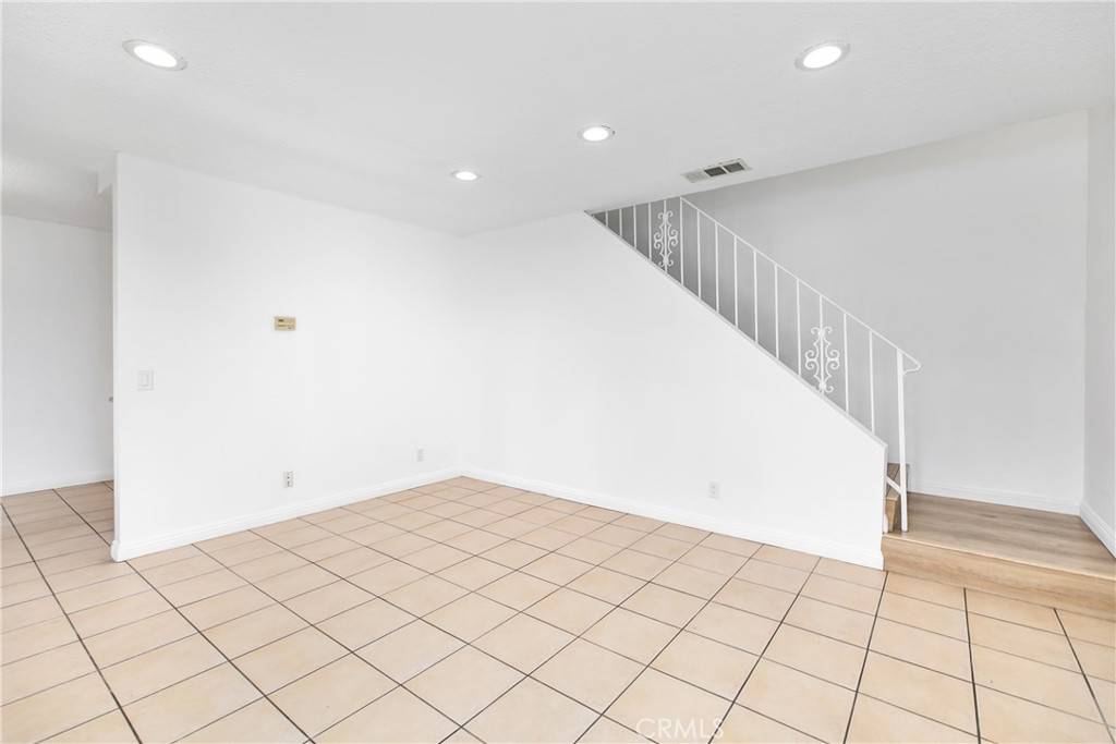 El Monte, CA 91732,4003 Penn Mar AVE #6