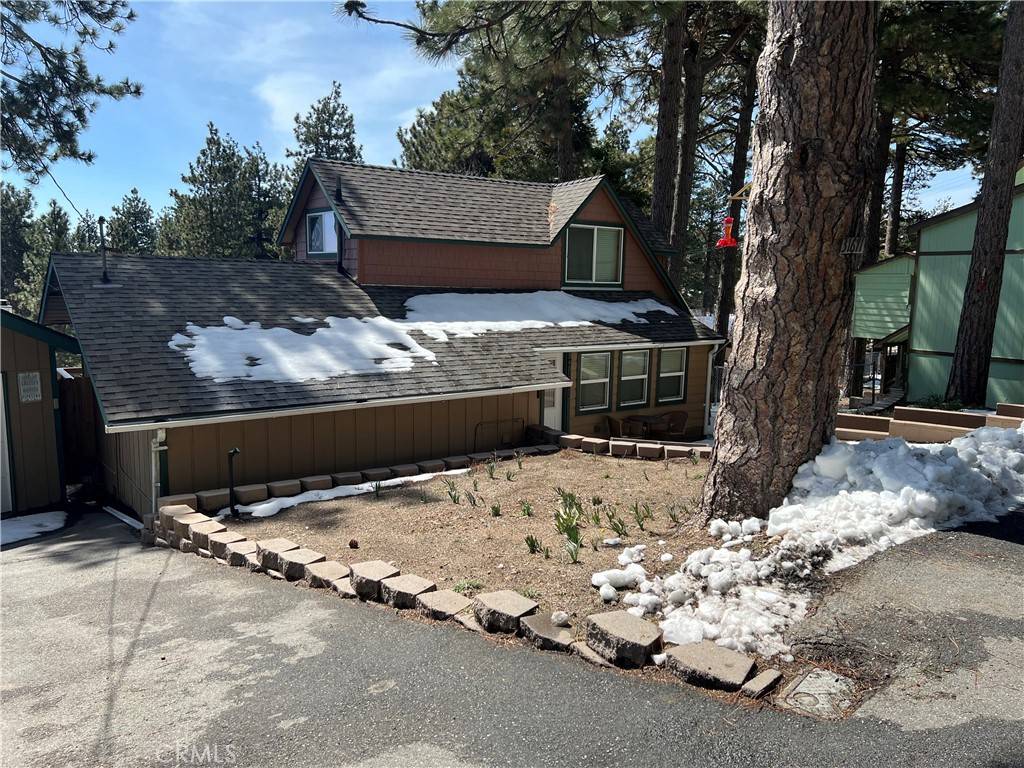 Running Springs, CA 92382,31671 Silver Spruce DR