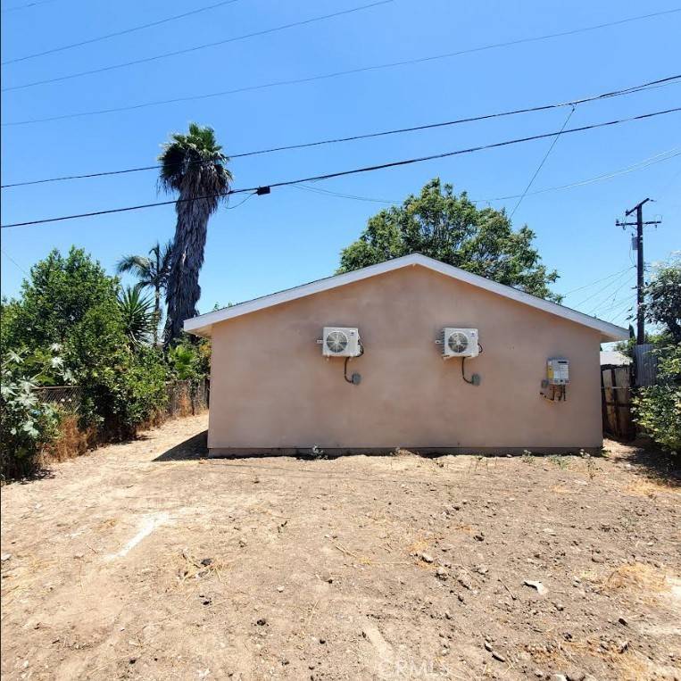 Pico Rivera, CA 90660,4739 Ivy ST