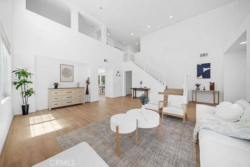 Ontario, CA 91764,327 N Mariposa Privado