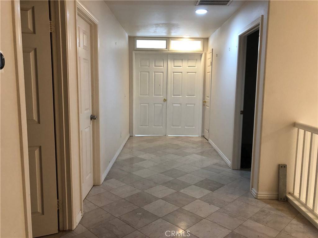 Moreno Valley, CA 92557,10189 Via Pescadero