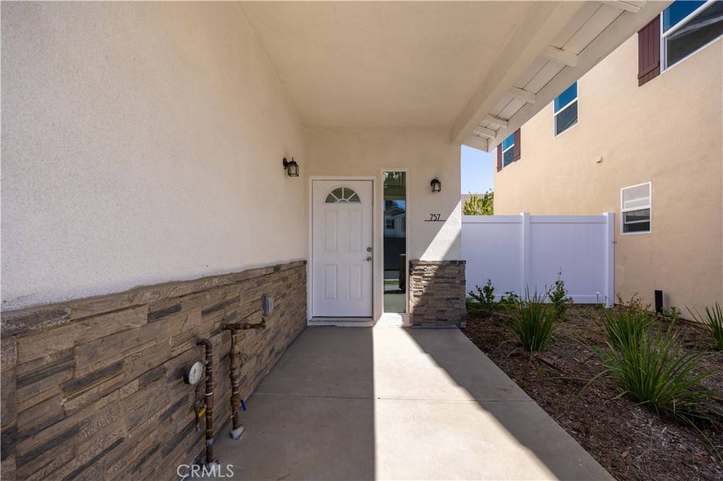 Pomona, CA 91768,755 Lewis ST