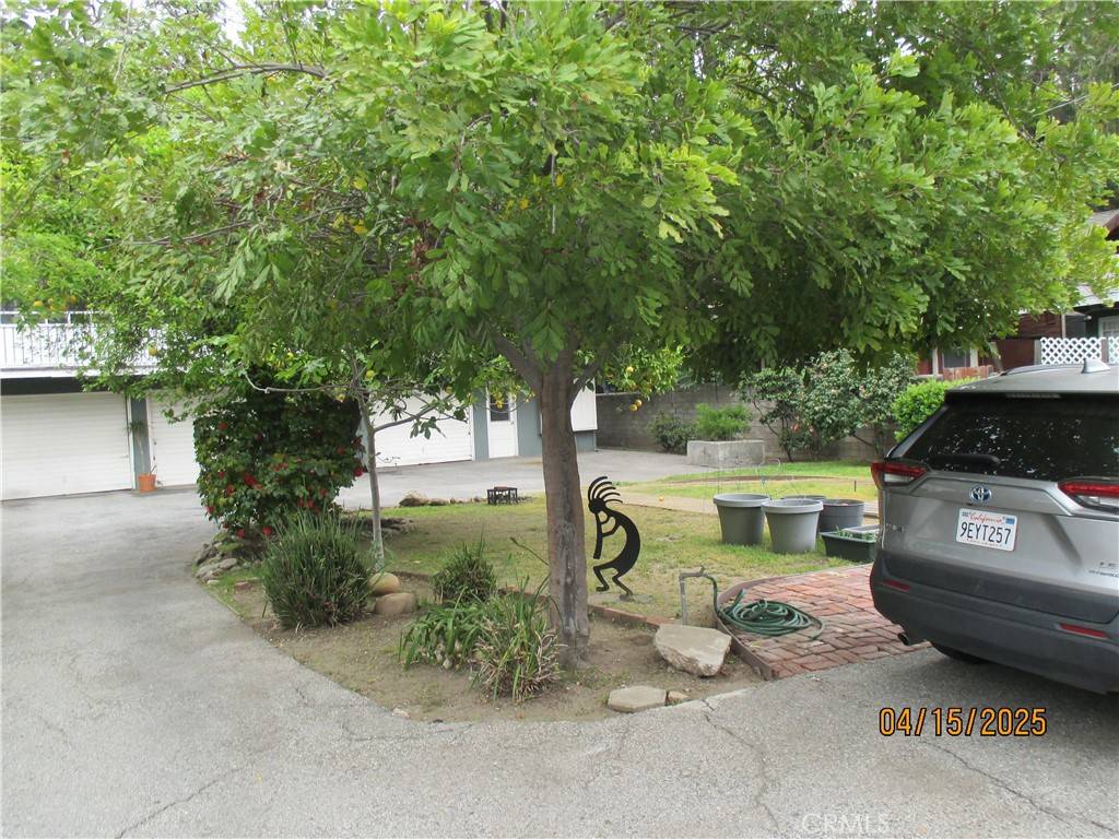 Pasadena, CA 91101,582 N Oakland AVE