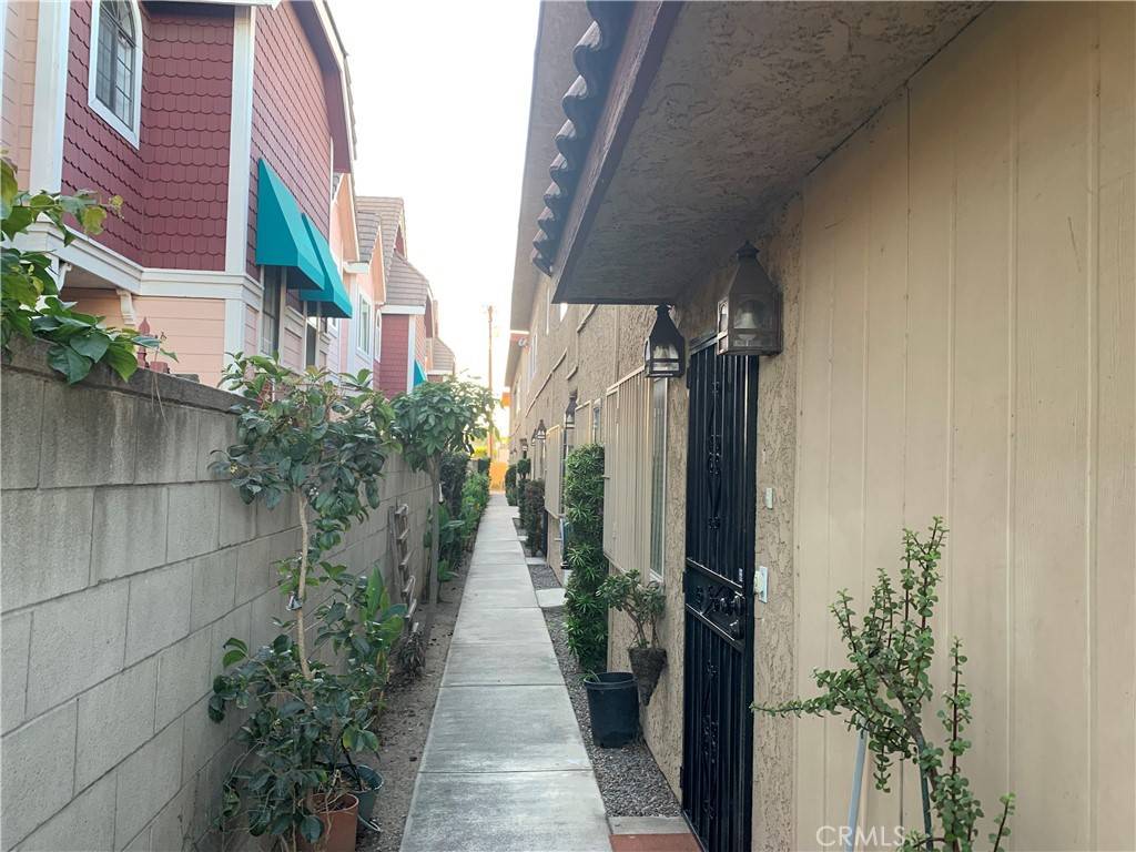 Alhambra, CA 91803,1501 S Atlantic BLVD #3