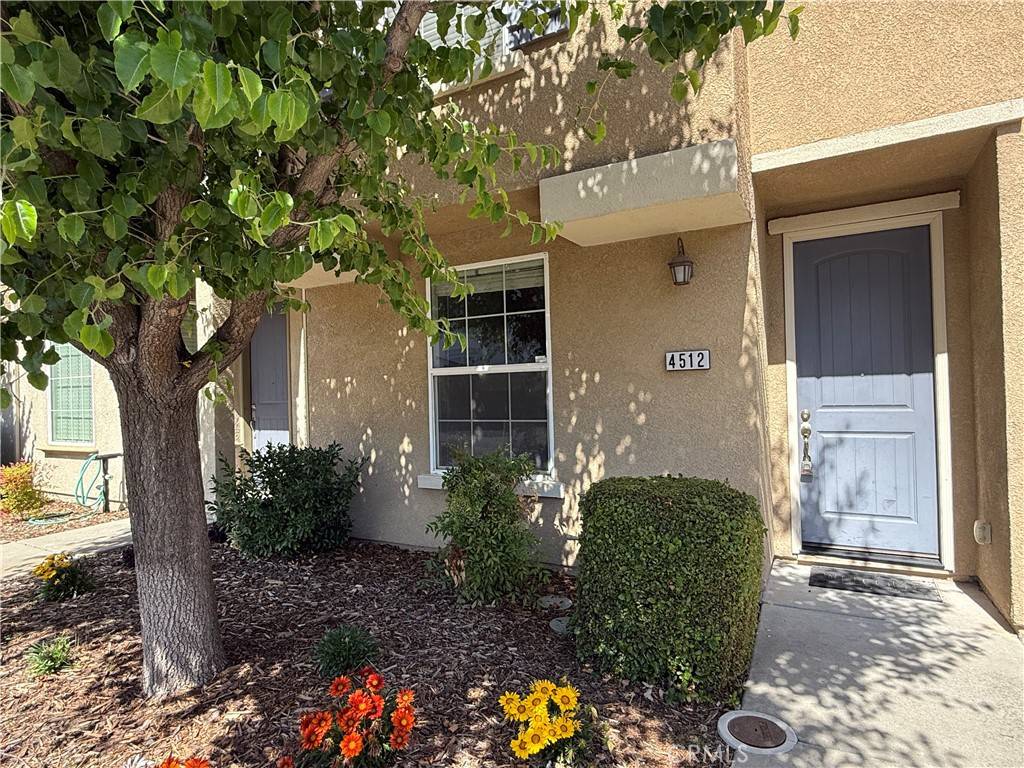 Sacramento, CA 95823,4512 Cardona LN