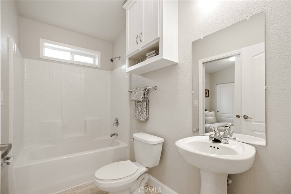 North Hollywood, CA 91605,8250 Lankershim BLVD #29