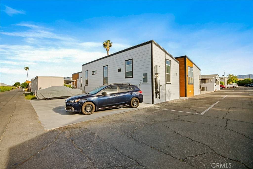 North Hollywood, CA 91605,8250 Lankershim BLVD #196