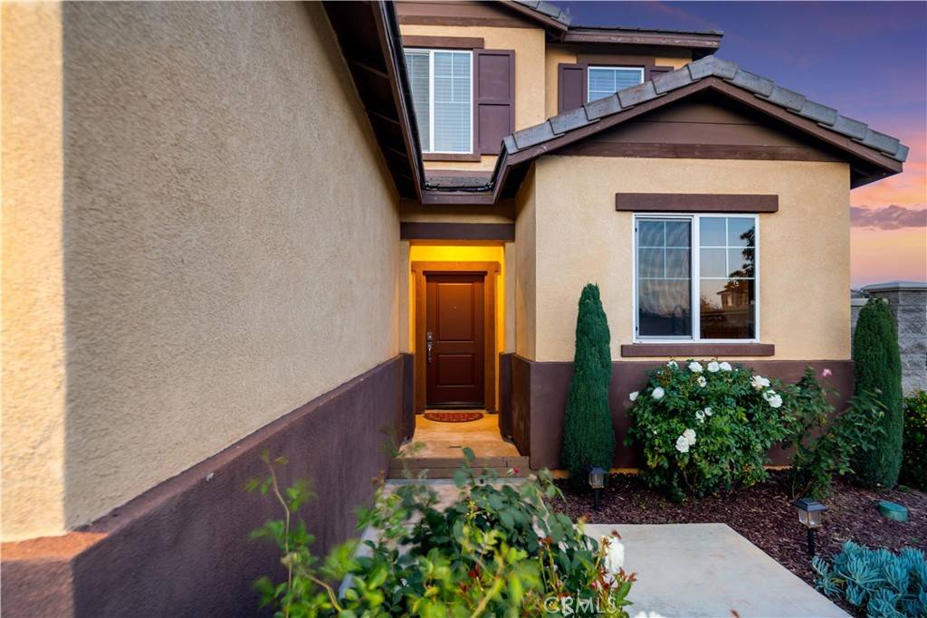 Jurupa Valley, CA 91752,4916 Prairie Run RD