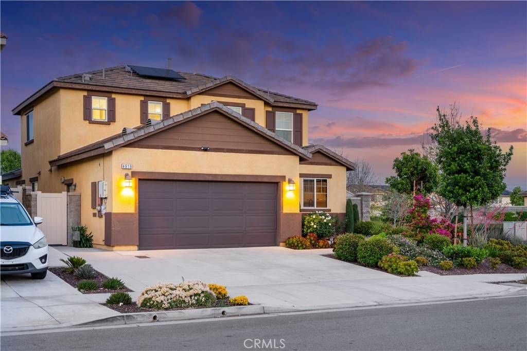 Jurupa Valley, CA 91752,4916 Prairie Run RD