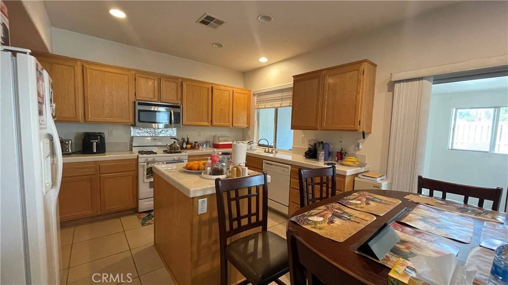 Beaumont, CA 92223,730 Calumet AVE