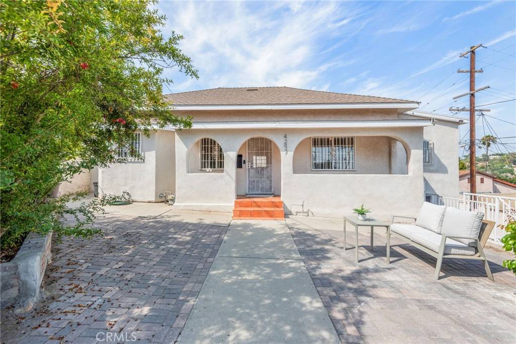 Los Angeles, CA 90032,4297 Moonstone DR