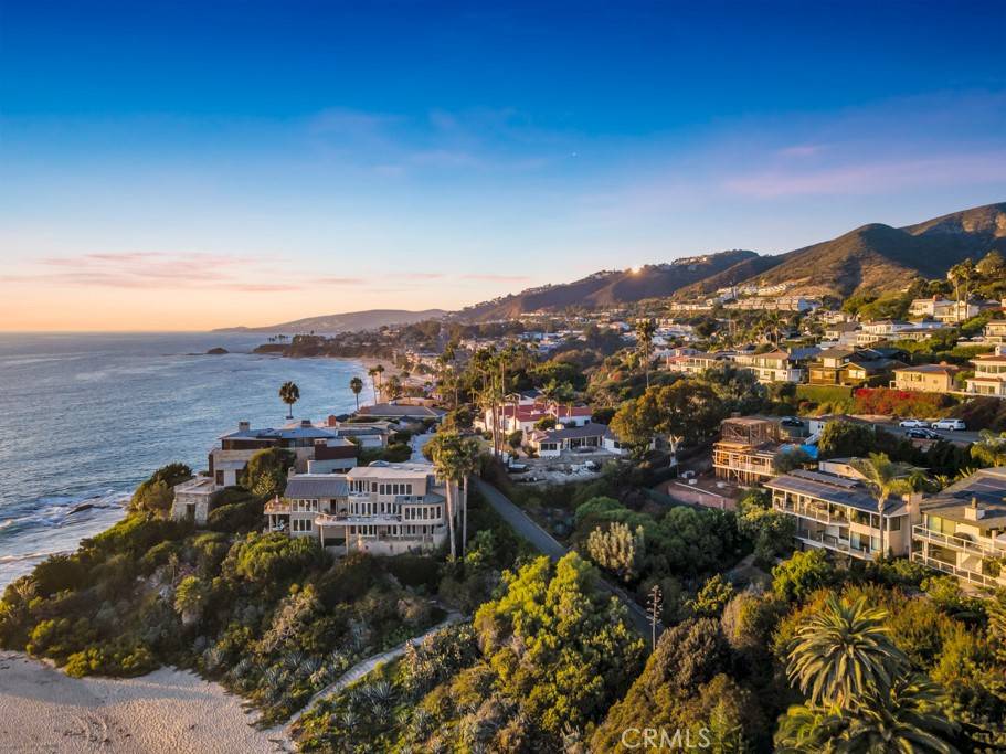 Laguna Beach, CA 92651,10 Camel Point