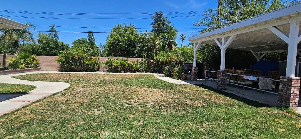 Woodland Hills, CA 91367,23511 Berdon ST