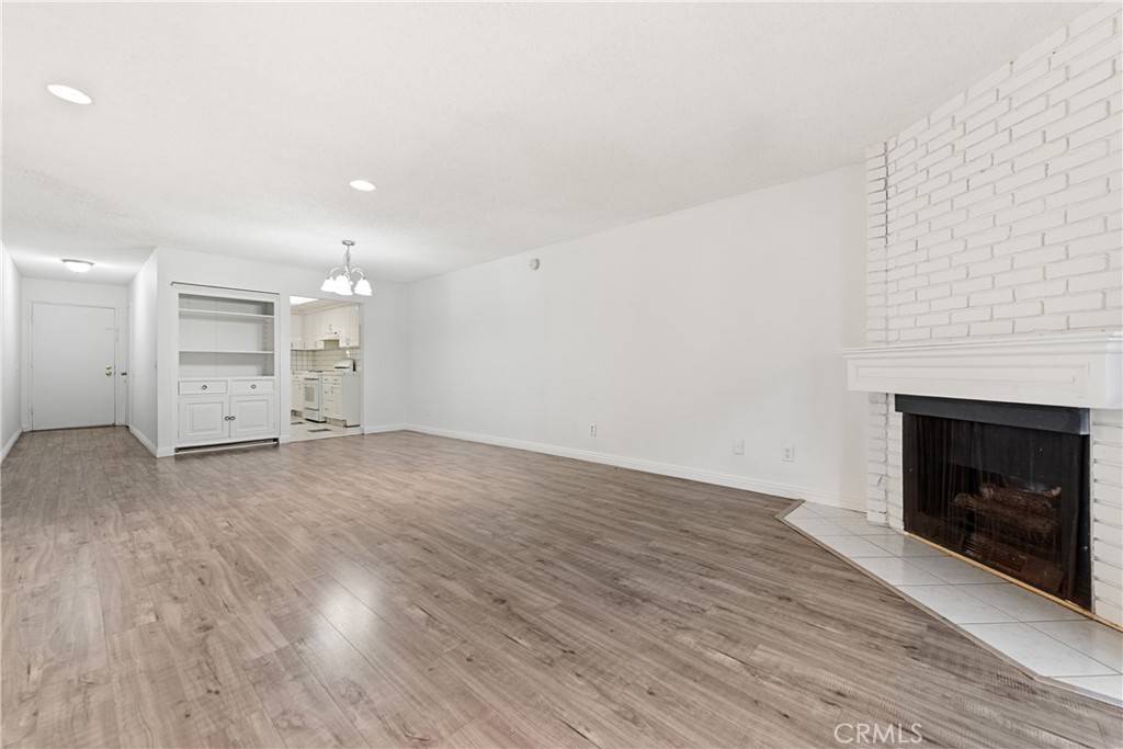 Glendale, CA 91203,333 Burchett ST #103