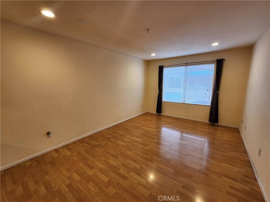 Monterey Park, CA 91754,111 Marguerita AVE #300
