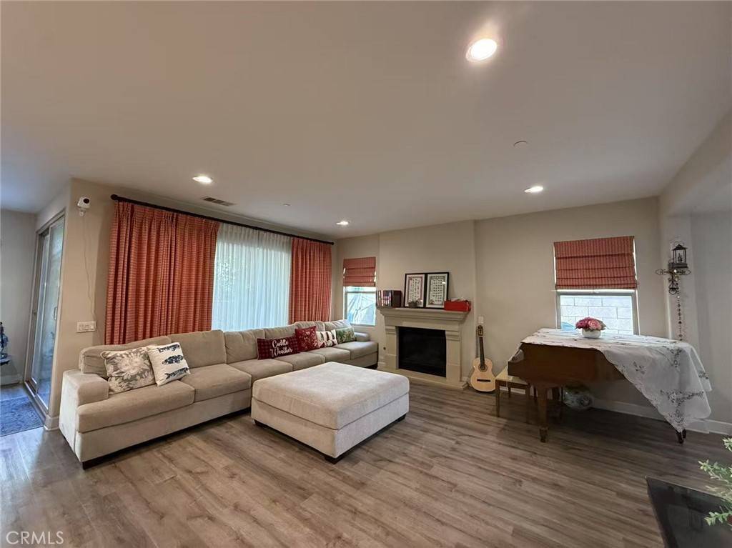 Ontario, CA 91762,4863 S Bountiful Trl