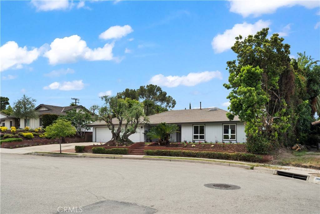 Glendora, CA 91741,2014 Cumberland RD