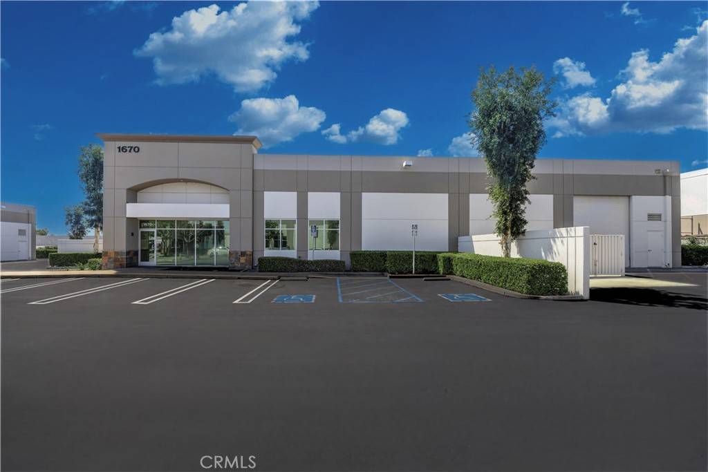 Ontario, CA 91761,1670 S Grove AVE