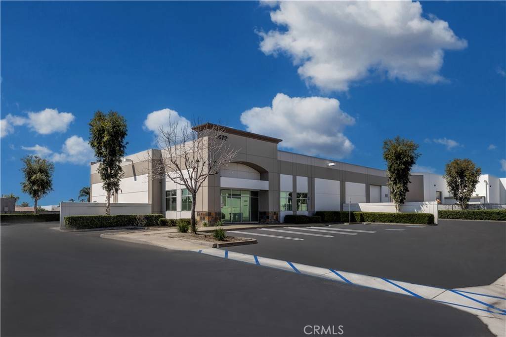 Ontario, CA 91761,1670 S Grove AVE